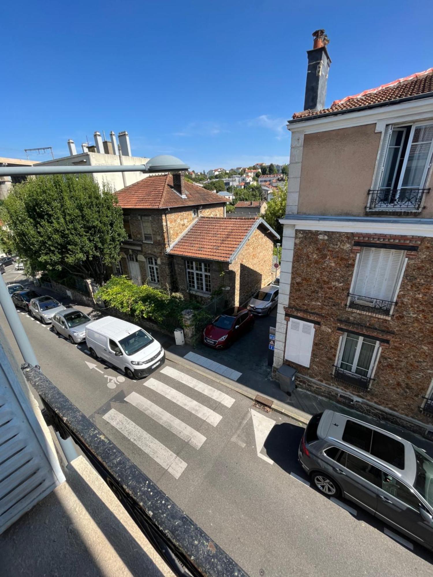 Appart 4 Personnes Proche Paris Tour Eiffel Meudon Exterior foto
